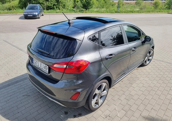 Ford Fiesta cena 56800 przebieg: 97680, rok produkcji 2019 z Kościerzyna małe 781